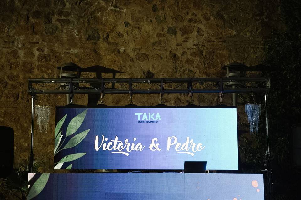 Pantalla_led_nombres_boda