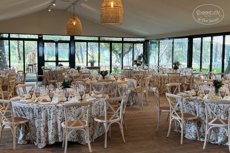 Banquete en salón