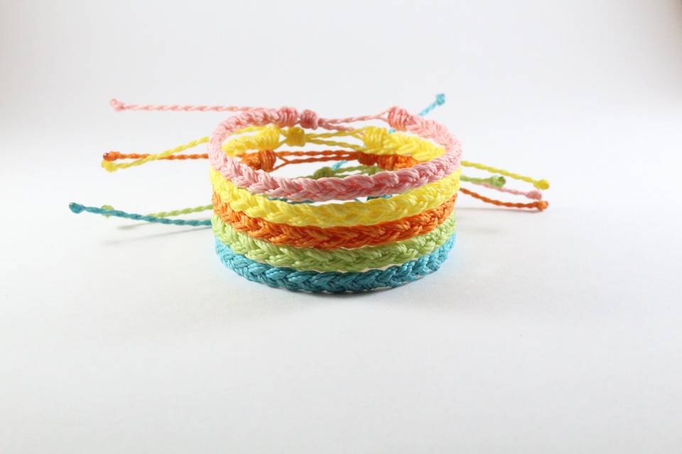 Pulsera de trenza unicolor