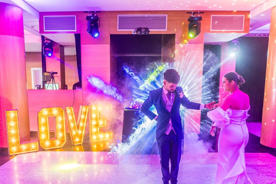 Baile