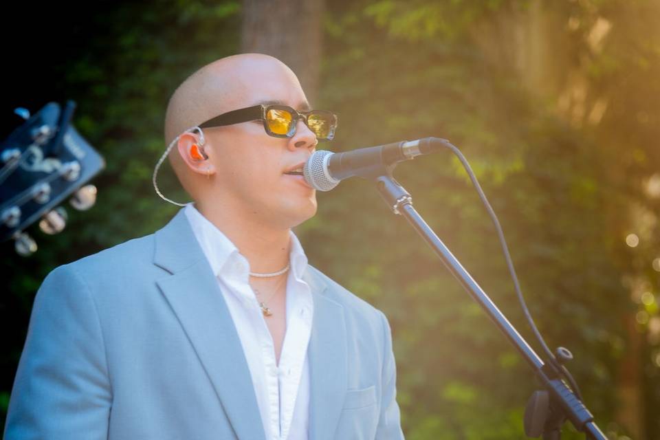 Carlos