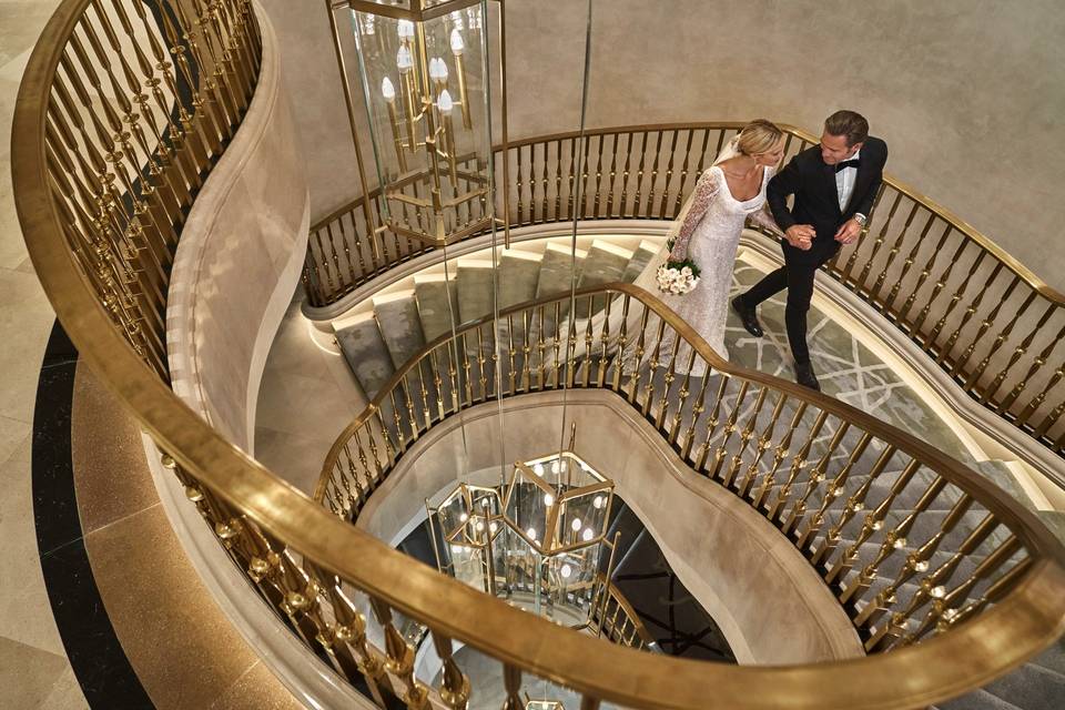 Pareja escaleras