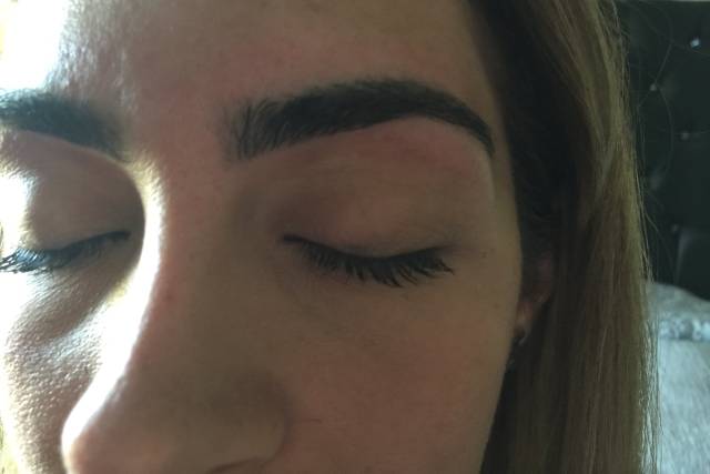 Diseño de cejas