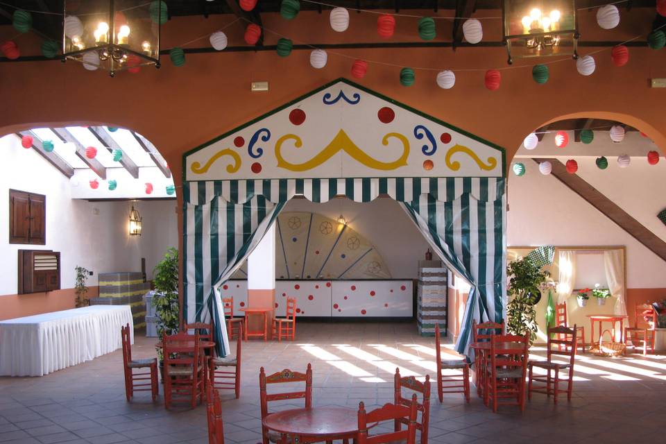 Salón la jarana-feria abril