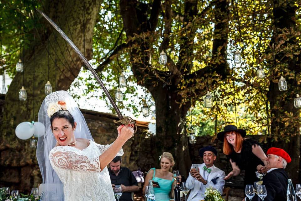 Novias de armas tomar