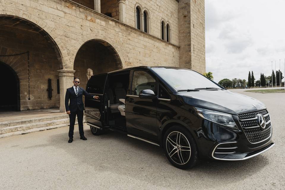V Class chofer