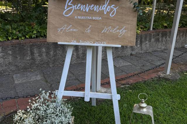 Cartel bienvenida