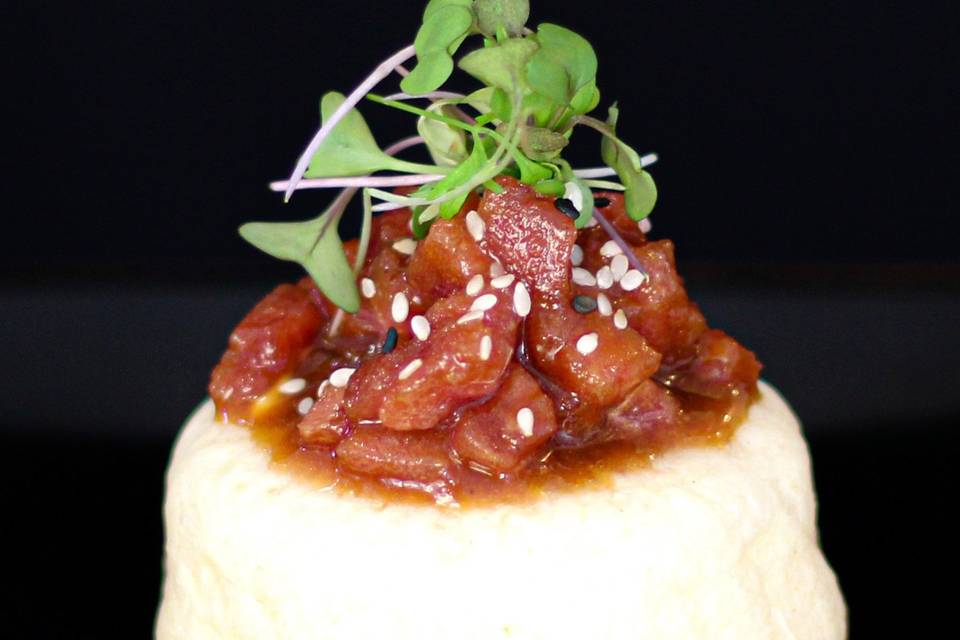 Bao de tartar de atún