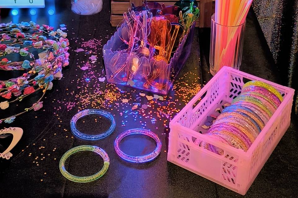 Glow Bar
