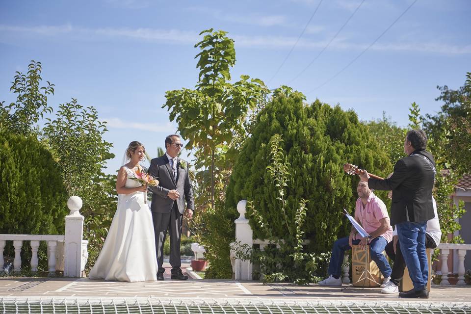 La novia con el papa