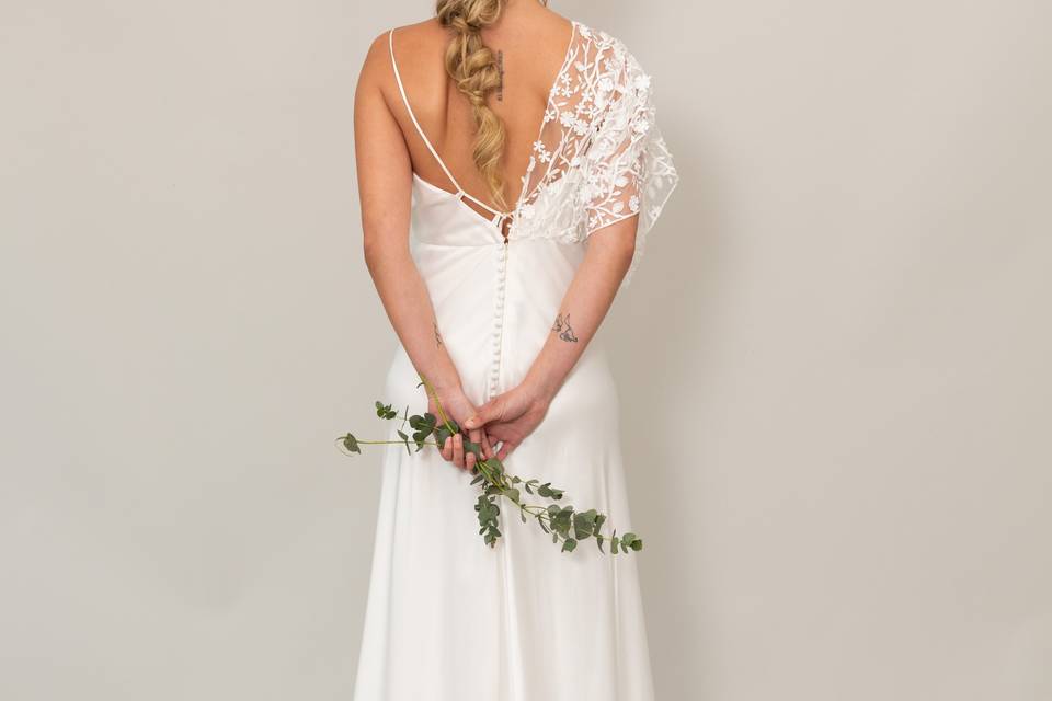 Soia Bridal