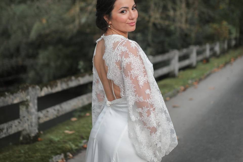 Soia Bridal