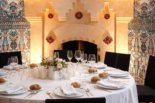 Banquete redonda interior