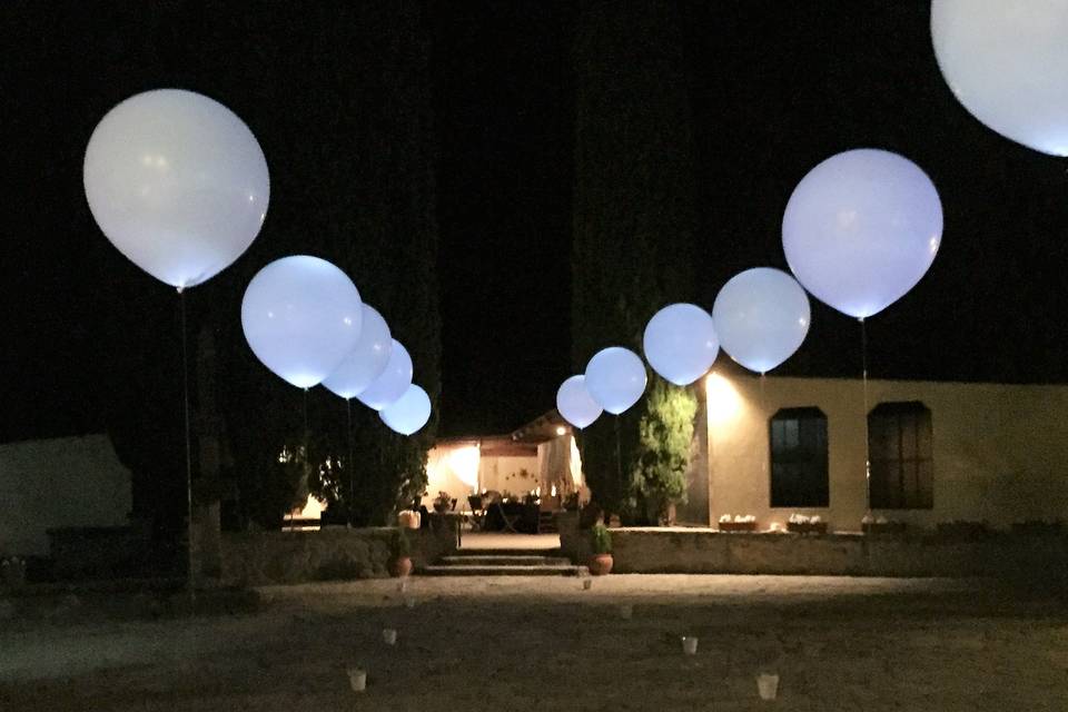 Globos gigantes iluminados