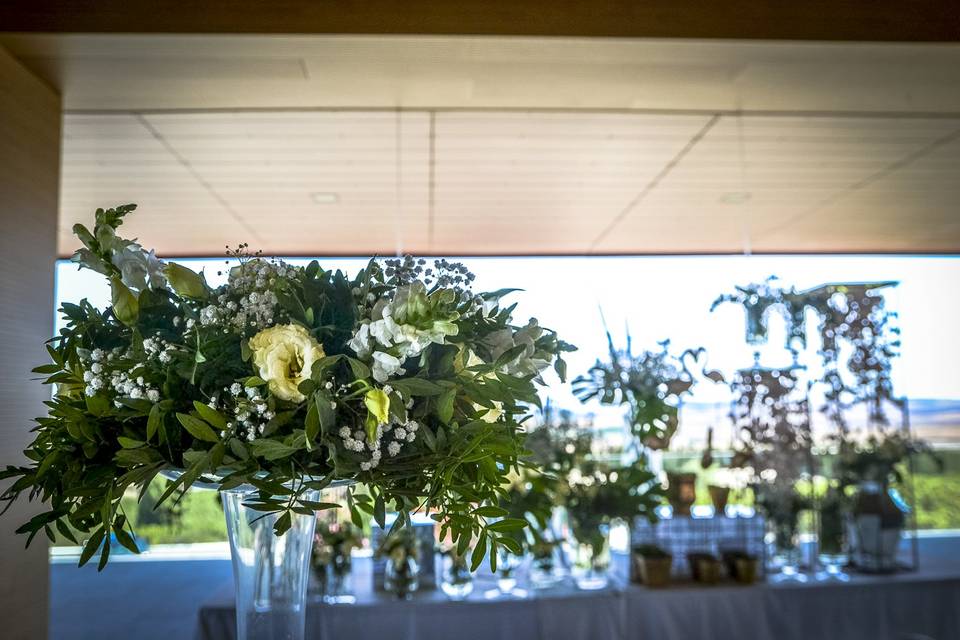 Montaje de banquete de boda