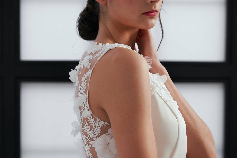 Vestido espalda de encaje