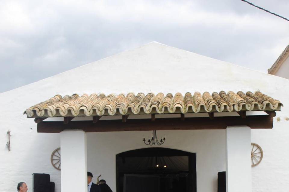 Entrada Salon Tinao