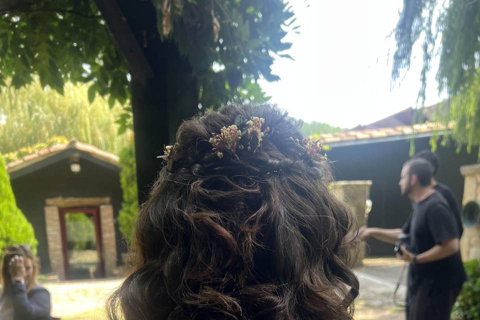 Semi recogido novia