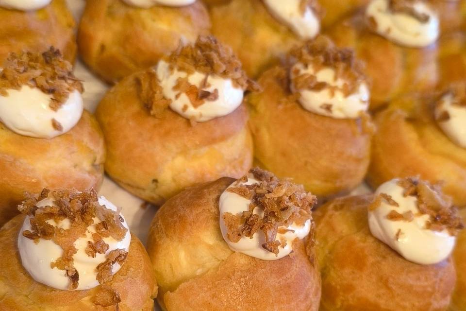 Profiterol de queso