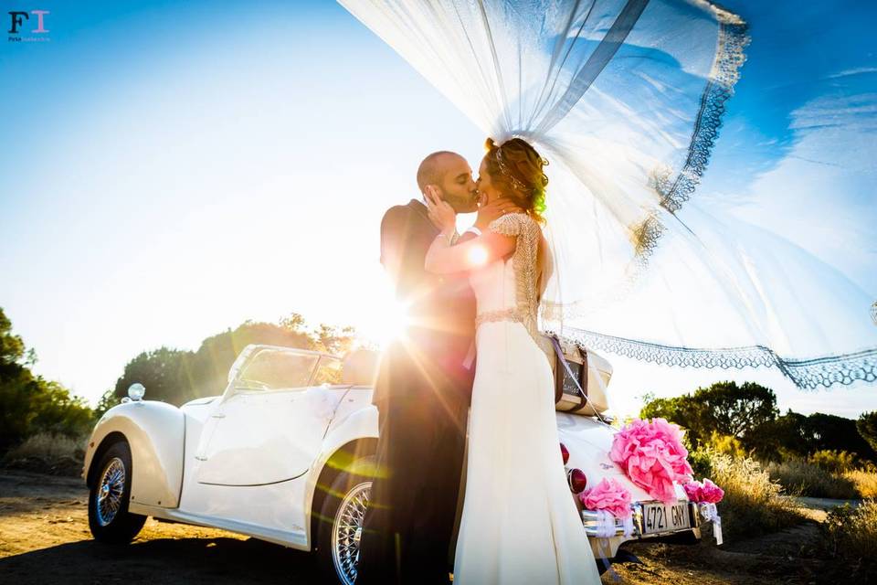 Decoración coche de novios