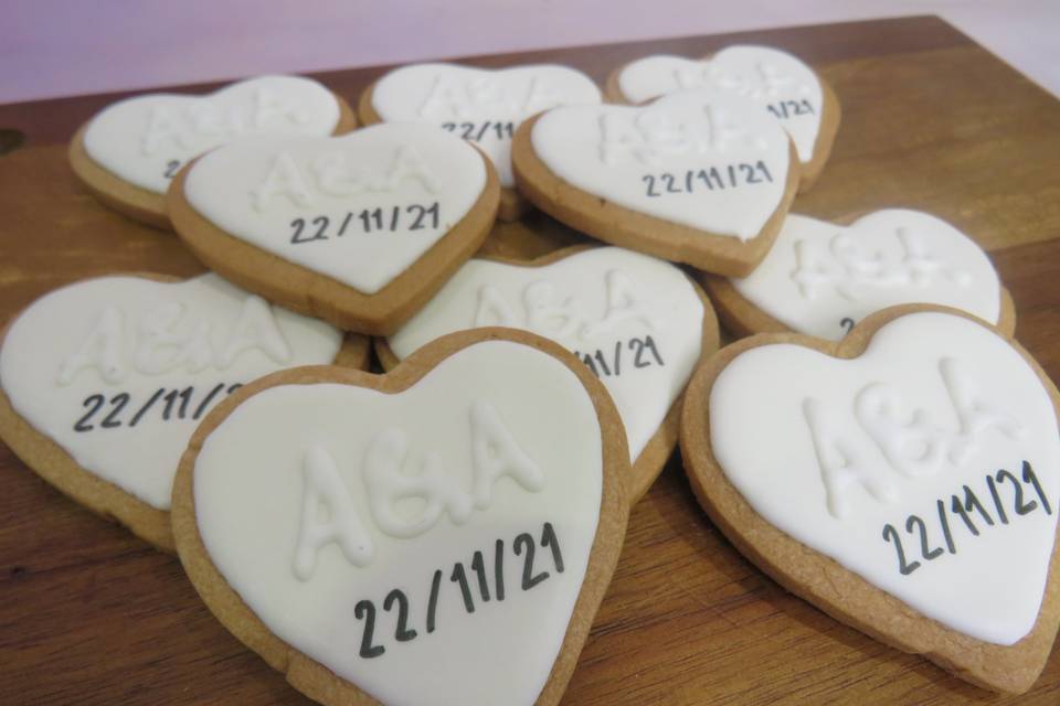 Galletas corazón con iniciales