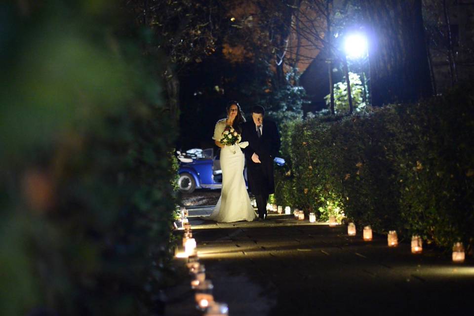 Entrada novia bodas invierno