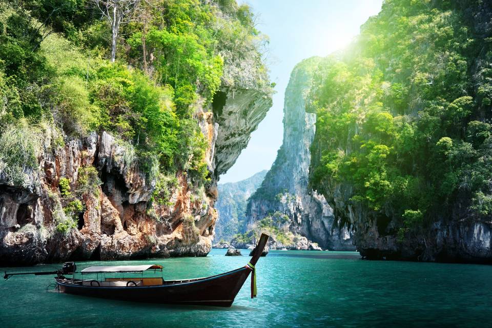 Krabi, mar de Andamán, Tailandia