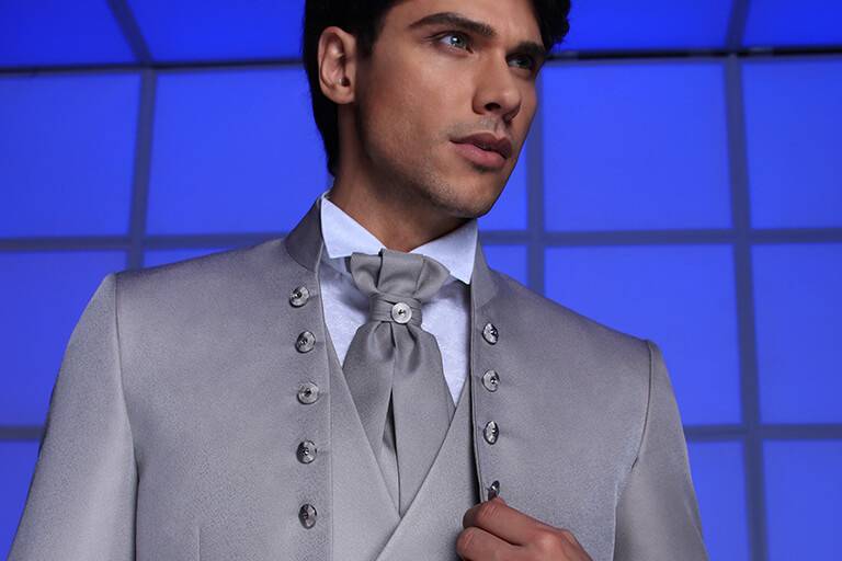 Petrelli Uomo 2025