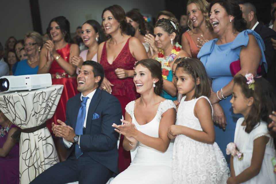 El hermano de la novia .....