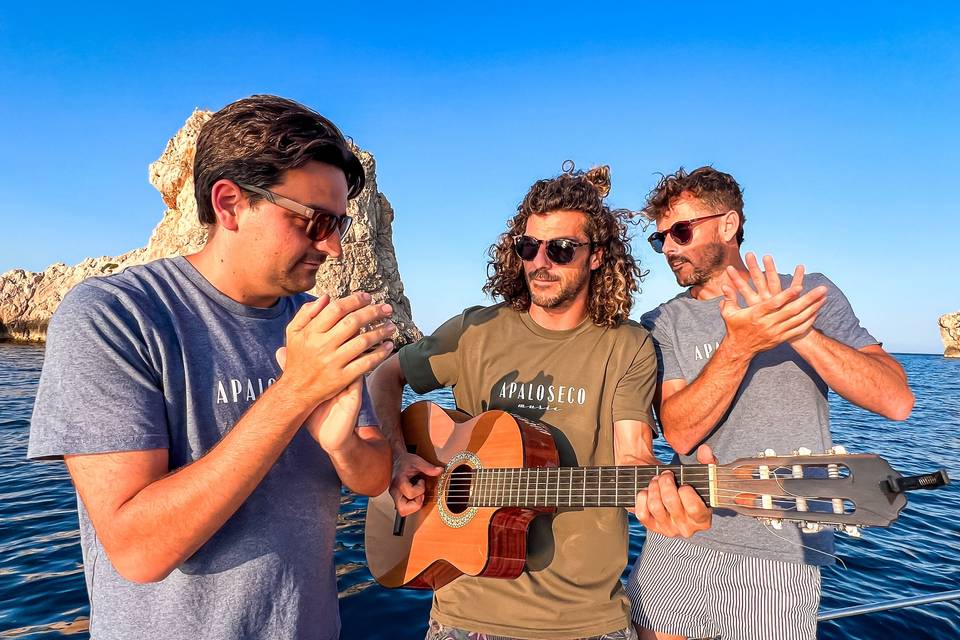 Apaloseco Music