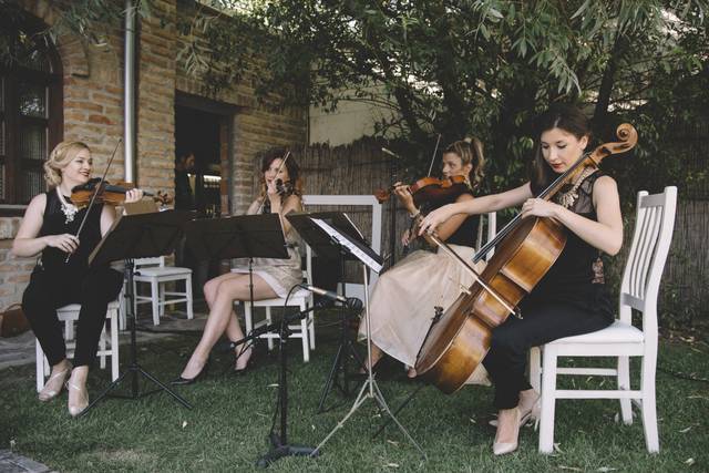 Pon Música en tu boda