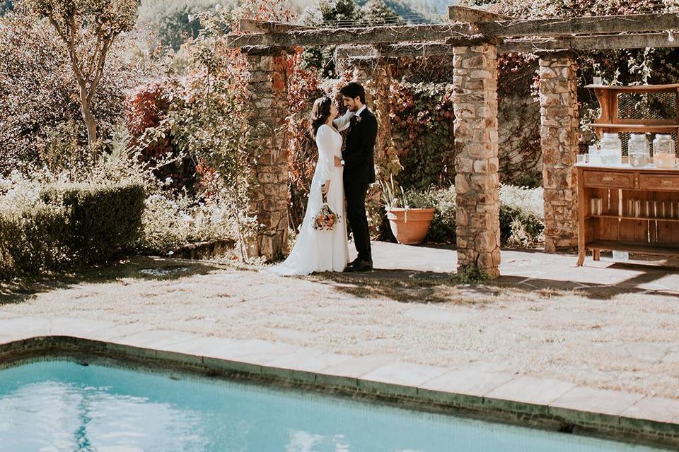 Pérgola piscina. En pareja.