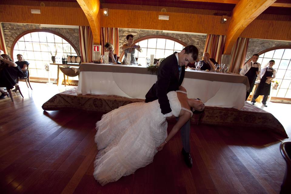 Novios bailando