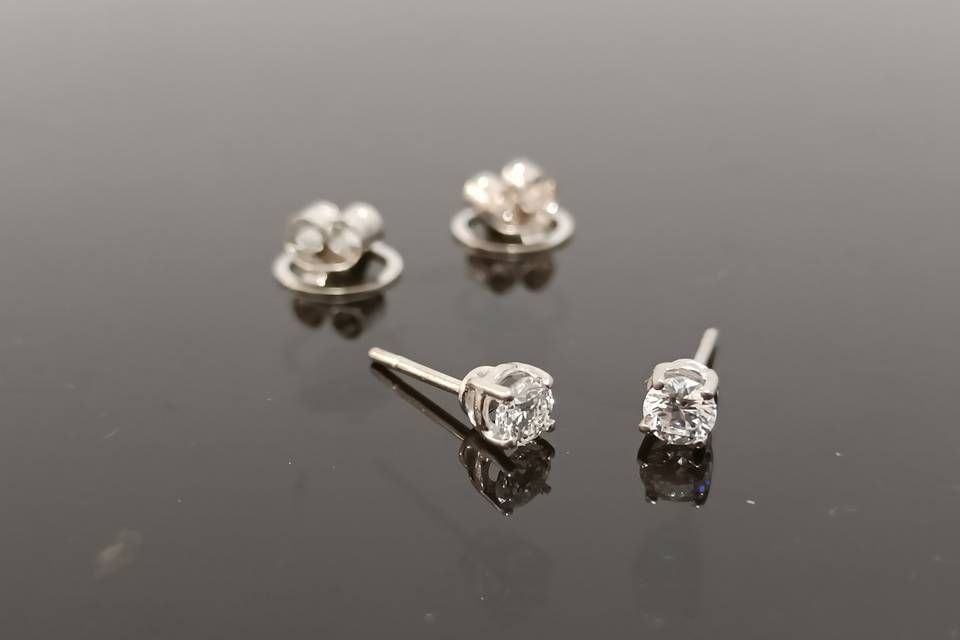 Pendientes diamantes