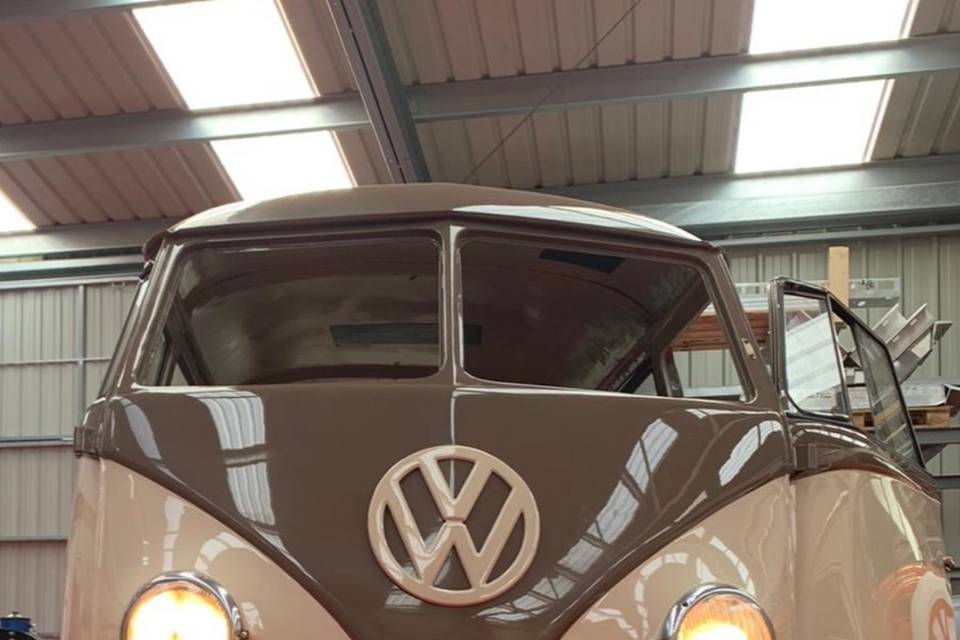 Vw barndoor