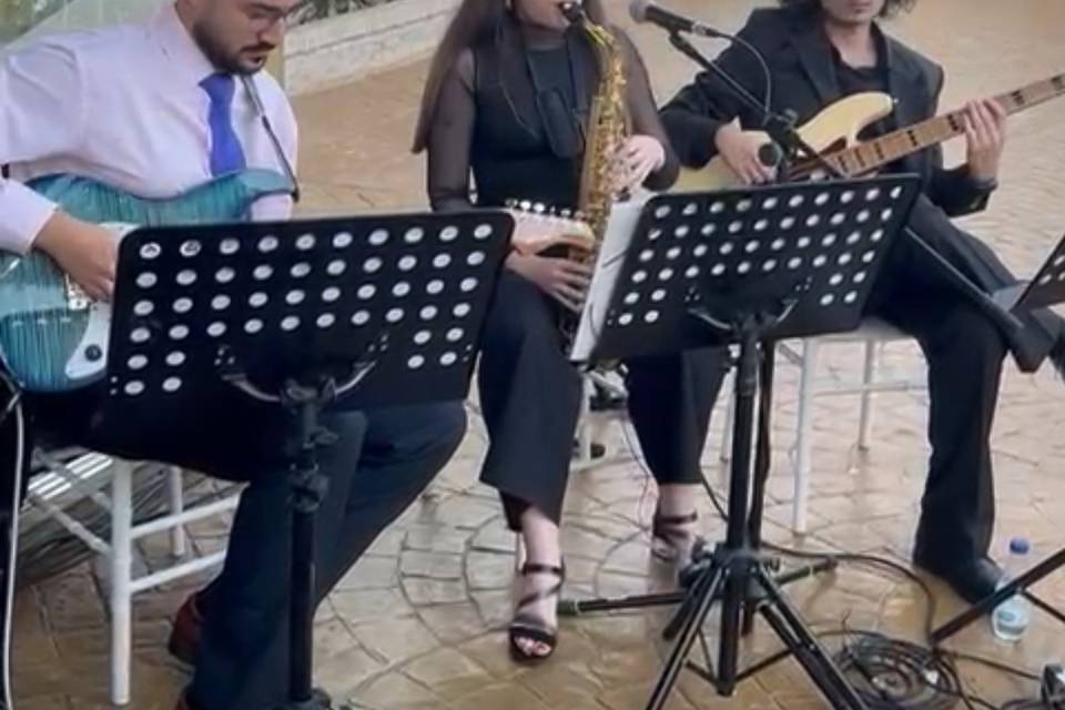 Llena tu boda de música