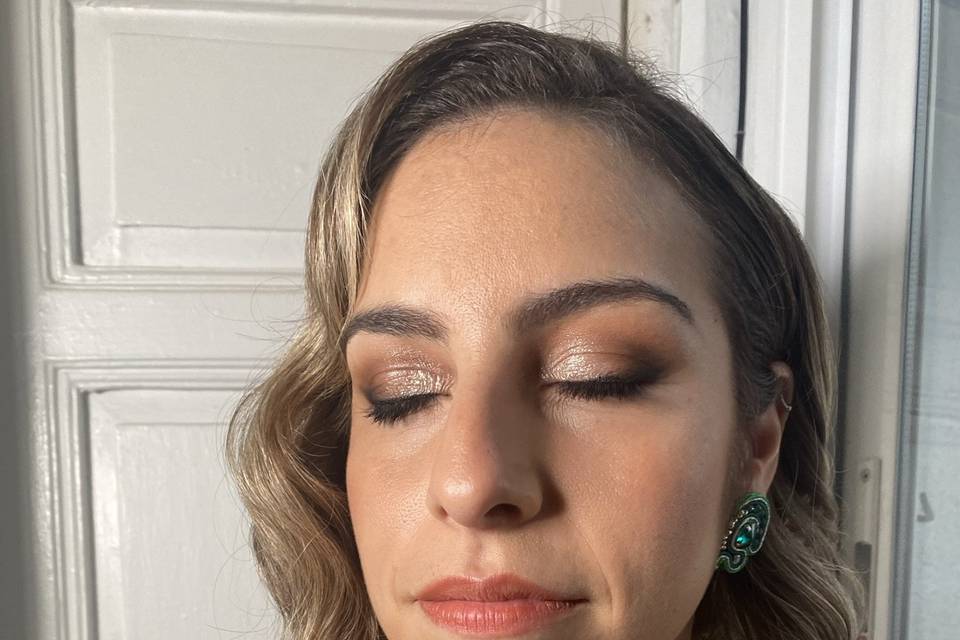 Maquillaje de invitada 2022