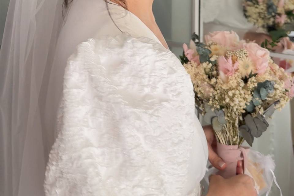 Novia recogido y maquillaje