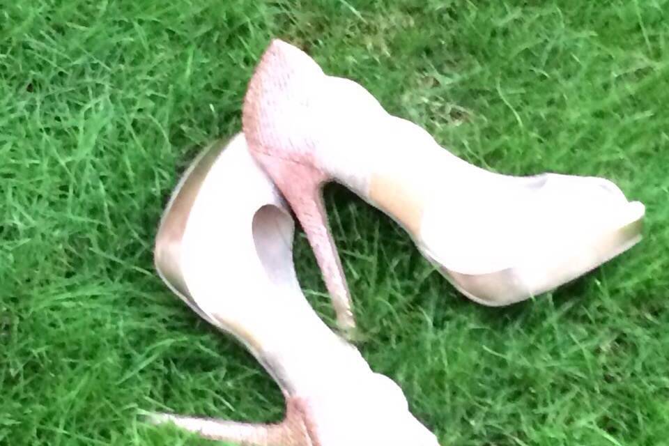 Los zapatos de la novia