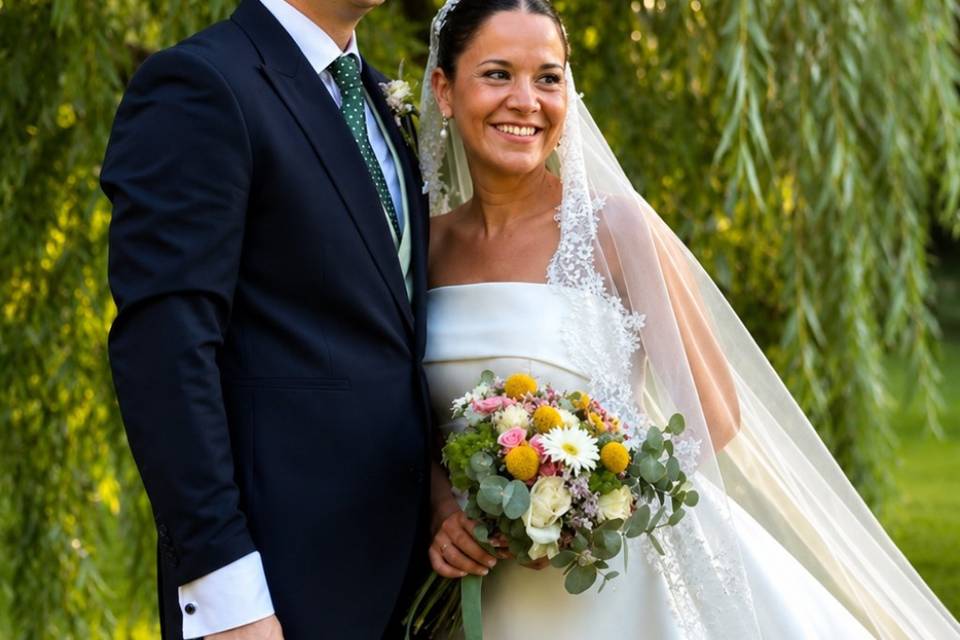 Novios felices