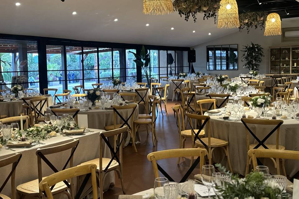 Montaje Salón Mityana