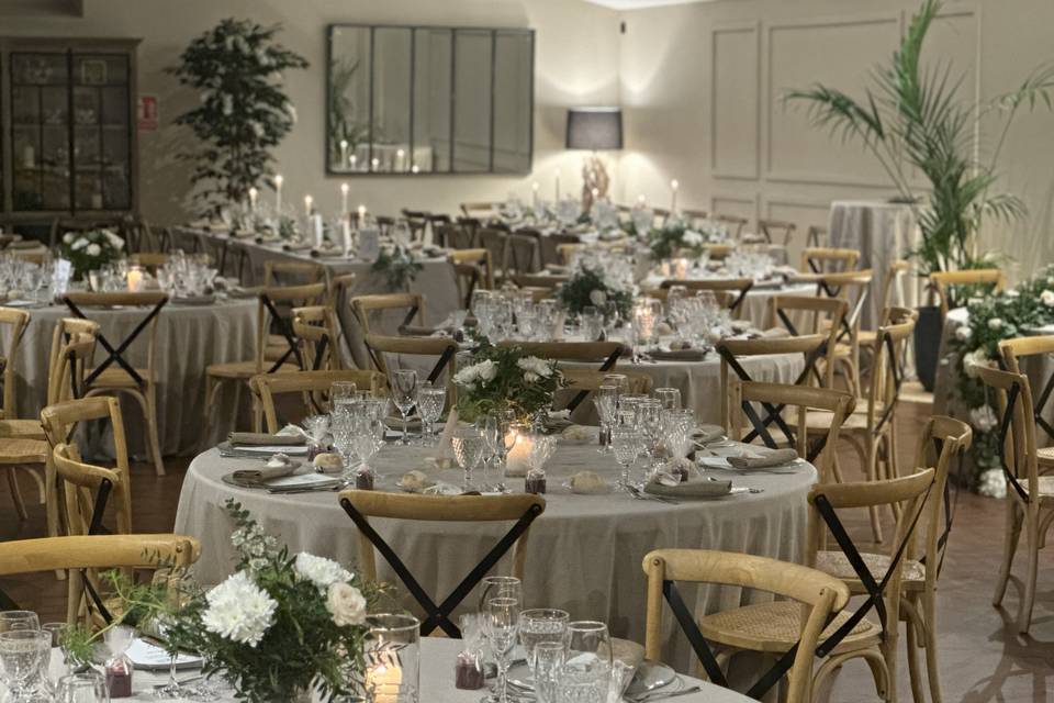 Montaje Salón Mityana