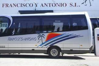 Autobuses Francisco y Antonio