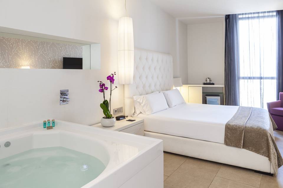 Jacuzzi de la suite