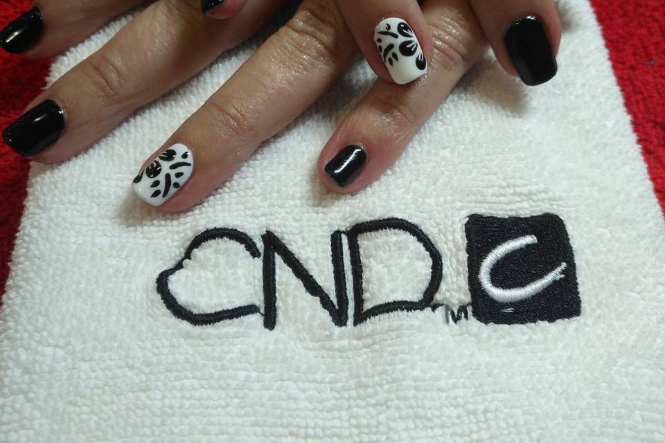 Manicura con decoración