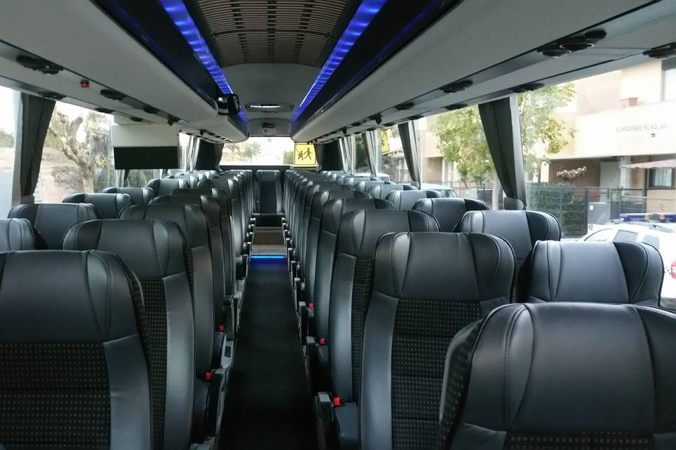 Interior autobús 55 plazas