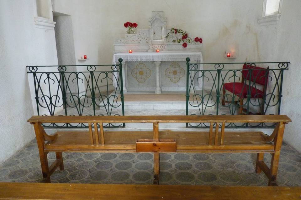 Interior ermita siglo XV