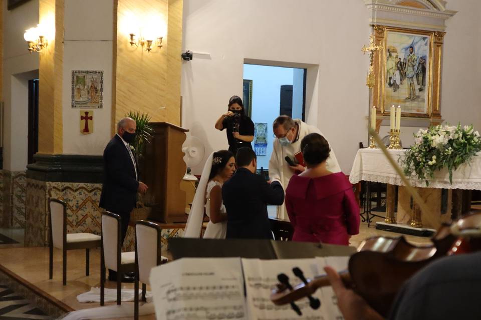 Ceremonia religiosa violin