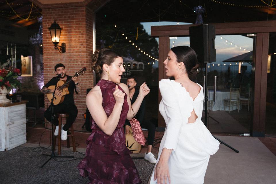 Bailando
