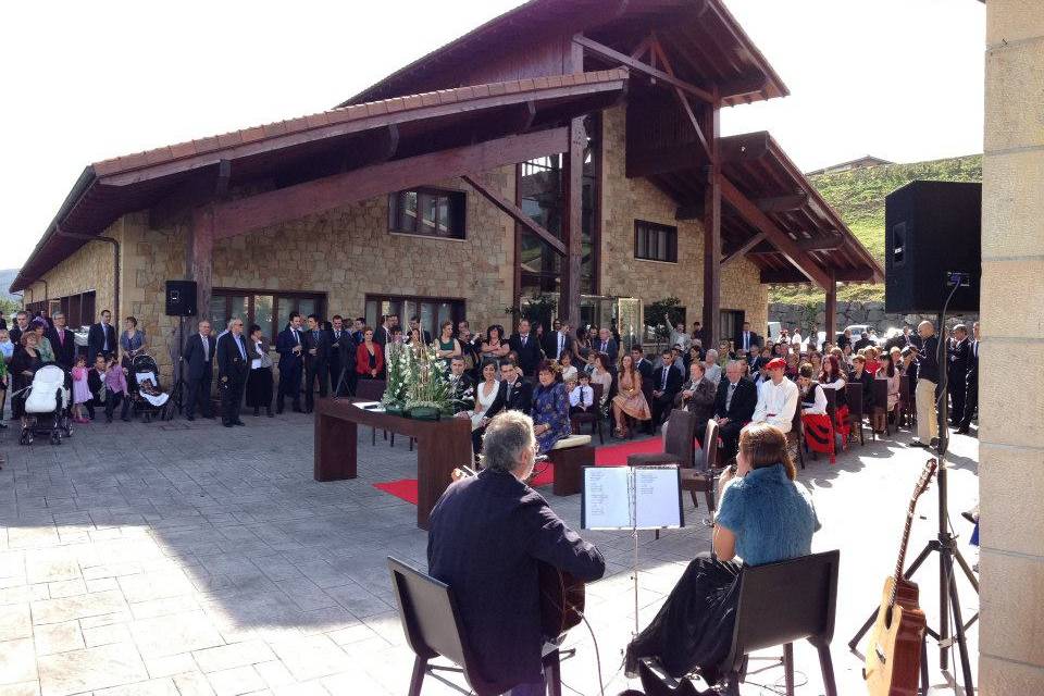 Boda en Azurmendi